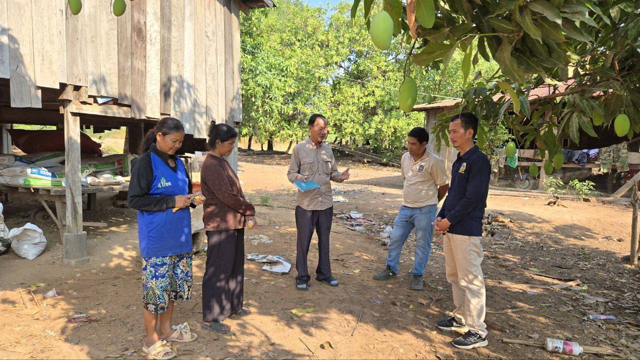 ចុះពិនិត្យទីតាំងស្រាវជ្រាវបង្កាត់ពូជមាន់ក្នុងស្រុក និងភ្ញាស់កូនមាន់ក្នុងស្រុក ក្រោមគម្រោង(ACSEP) ក្នុងខេត្តសៀមរាប និងខេត្តឧត្តរមានជ័យ