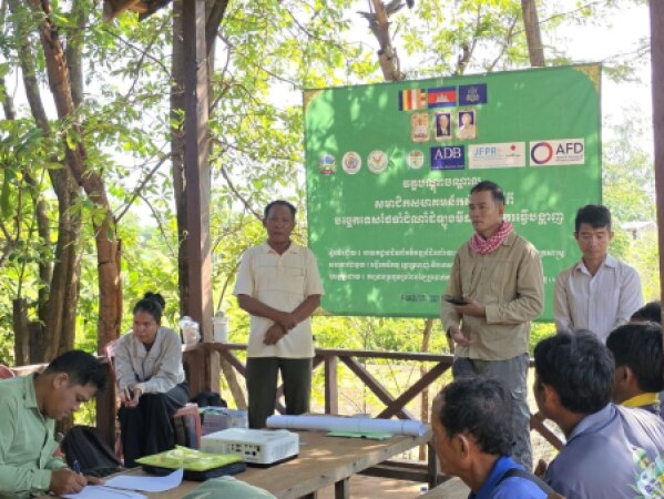 ចុះបណ្តុះបណ្តាលសាលារៀនស្រែកសិករ លើបច្ចេកទេសដំណាំដំឡូងមី