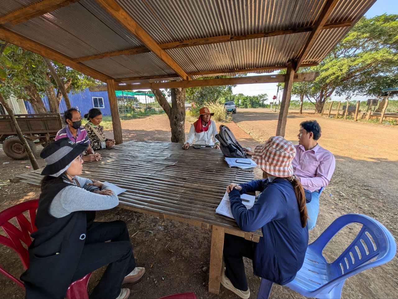 ចុះត្រួតពិនិត្យនិងវាយតម្លៃផលប៉ះពាល់បរិស្ថាននិងសង្គមលើហេដ្ឋារចនាសម្ព័ន្ធ ...